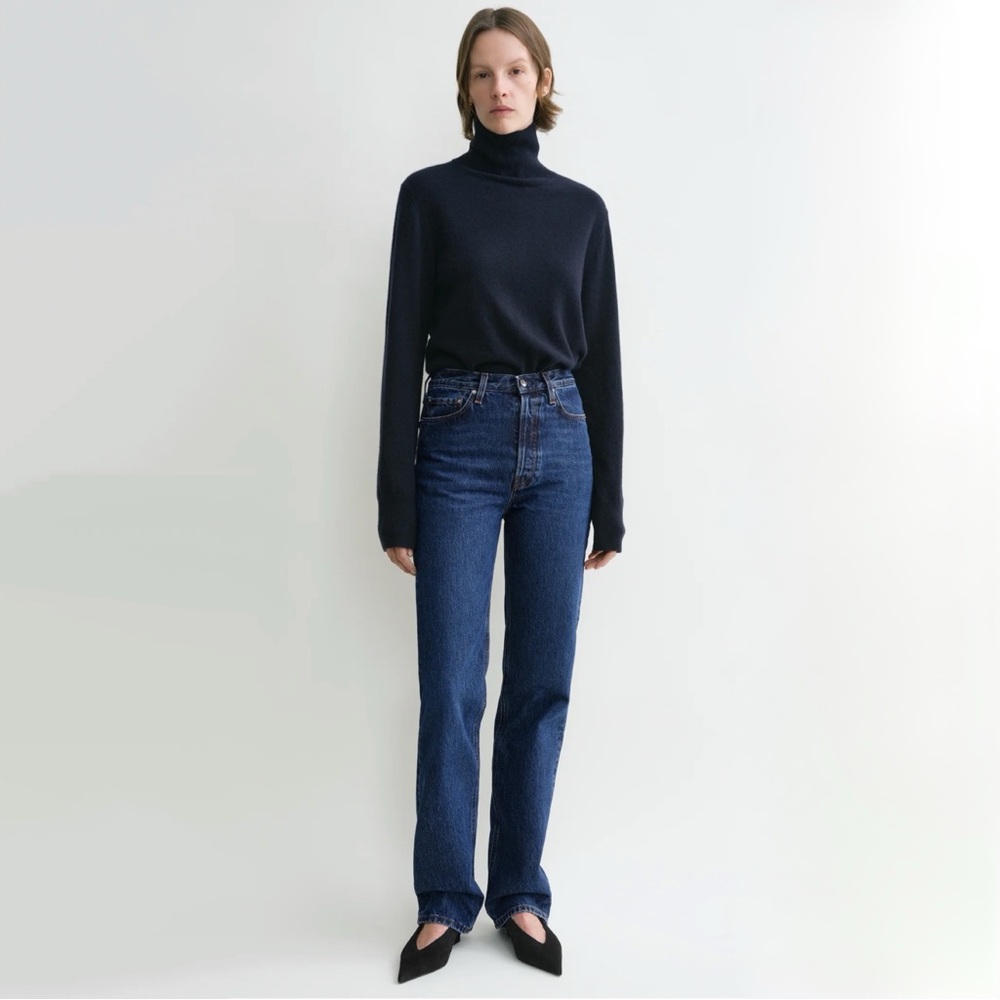 NWT Toteme Classic Cut Full Length Straight Leg Jeans size 27 (fit like a 26)